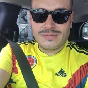 Meet your Posher, Andres